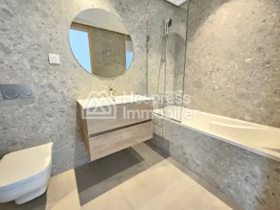 Joli appartement neuf en étage éleve