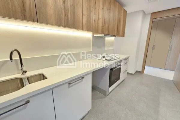 Lovely new apartment on a high floor