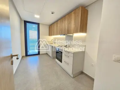 Joli appartement neuf en étage éleve