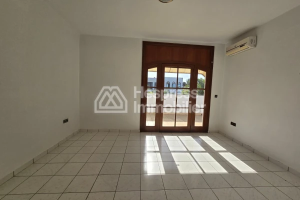 Beautiful villa for rent in Hay Riad
