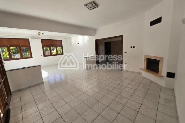 Beautiful villa for rent in Hay Riad