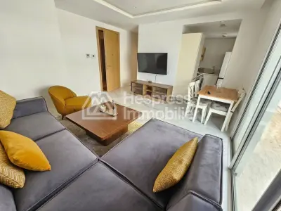 Joli studio en etage eleve