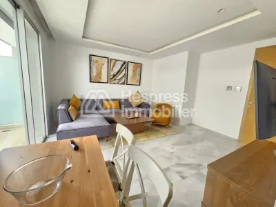 Joli studio en etage eleve