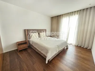 Joli studio en etage eleve