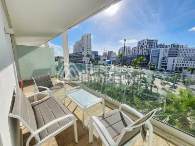 Joli studio avec terrasse et vue magnifique