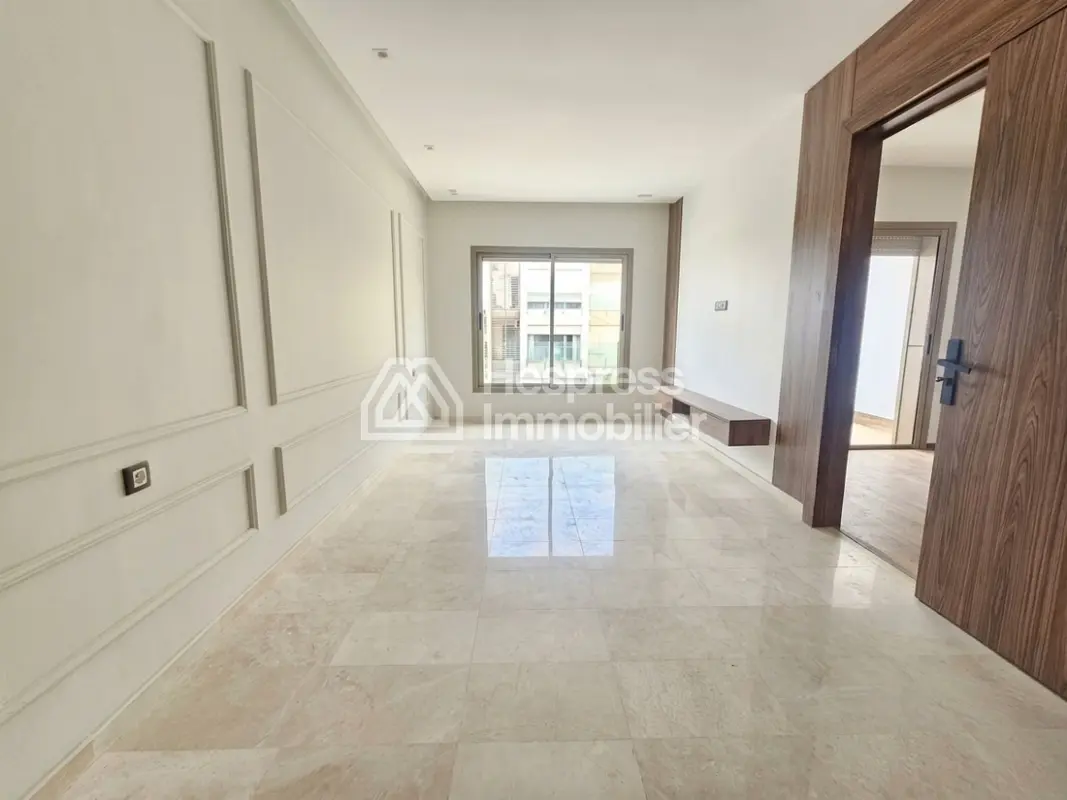 Lovely, brand new, unfurnished studio apartment with balcony