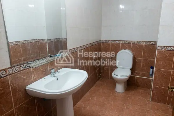 Appartement hs 3 ch 145m² racine