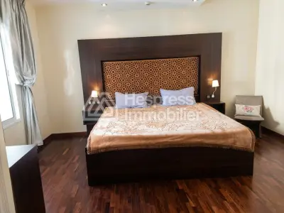 Art Deco apartment with 3 bedrooms, 210 m²