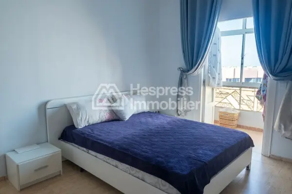 Art Deco apartment with 3 bedrooms, 210 m²