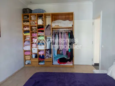 Art Deco apartment with 3 bedrooms, 210 m²