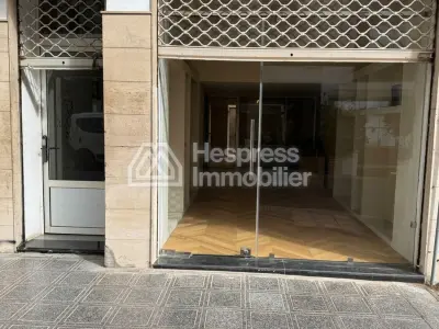Local commercial gauthier 145 m²