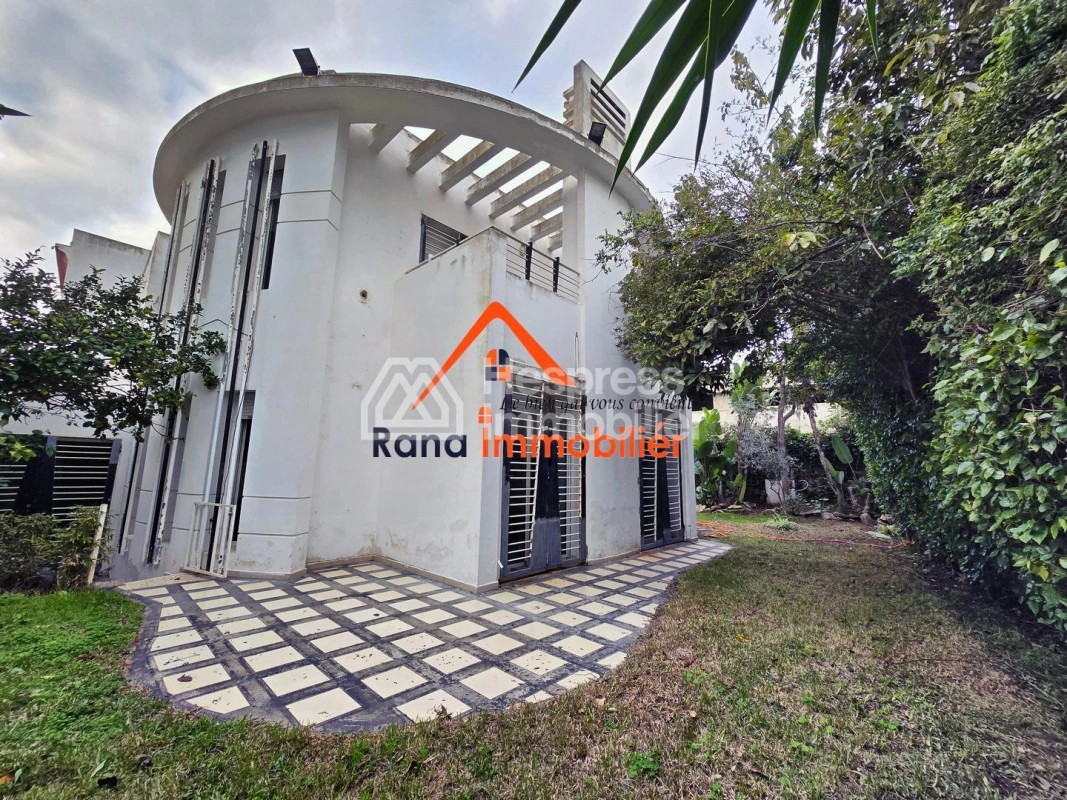 Villa, à vendre, 350m² à Hay Raid 