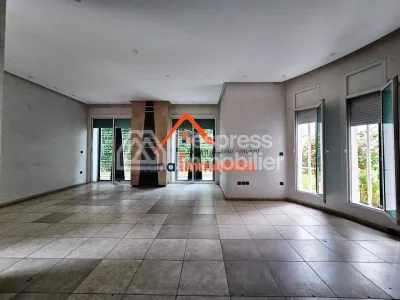 Villa, à vendre, 350m² à Hay Raid 