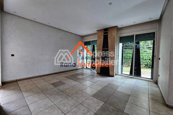 Villa for sale, 350m² in Hay Raid