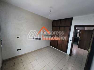 Villa, à vendre, 350m² à Hay Raid 