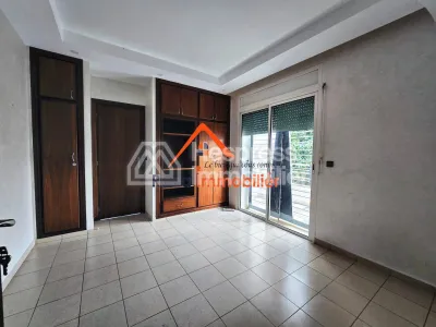 Villa, à vendre, 350m² à Hay Raid 