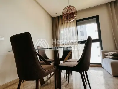 شقة للإيجار في الدار البيضاء المالية . ثلاث غرف. مفروشة.