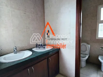 Villa, à vendre, 350m² à Hay Raid 