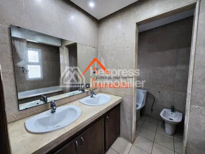 Villa, à vendre, 350m² à Hay Raid 