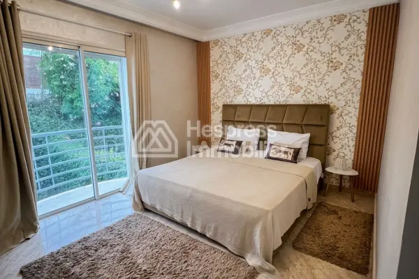 Superb villa for rent in Aïn Diab . 6 large rooms. Furnished.