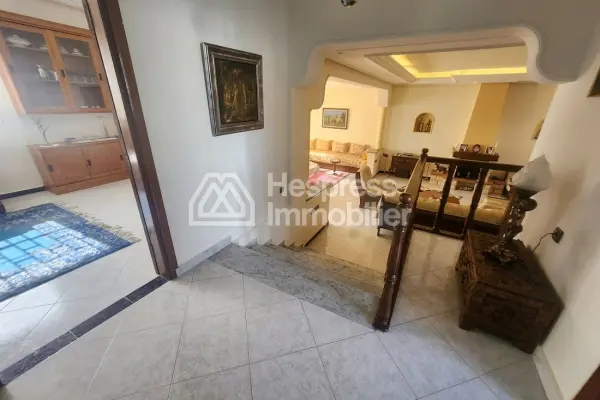 Luxury villa for sale in Dar Bouazza . Total area 230 m². Fully furnished.
