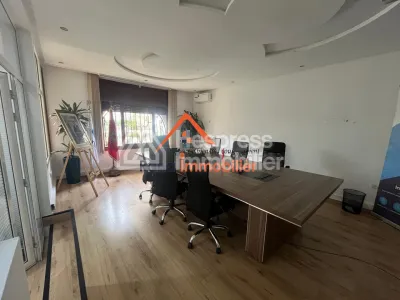 Villa à louer, 360m² à Rabat
