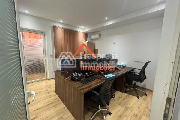 Villa for rent, 360m² in Rabat