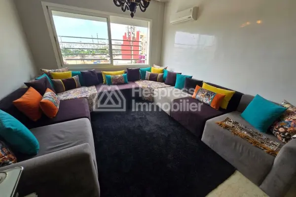 Apartment for sale in Val Fleury. Area 138 m². Satellite dish and security door.