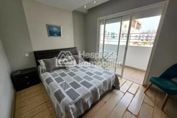 Apartment for sale in Val Fleury. Area 138 m². Satellite dish and security door.