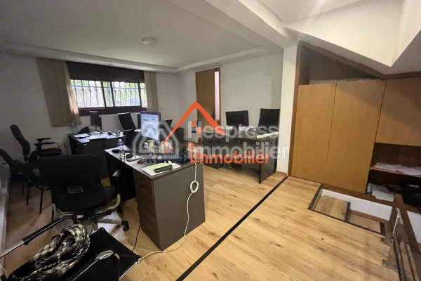 Villa for rent, 360m² in Rabat