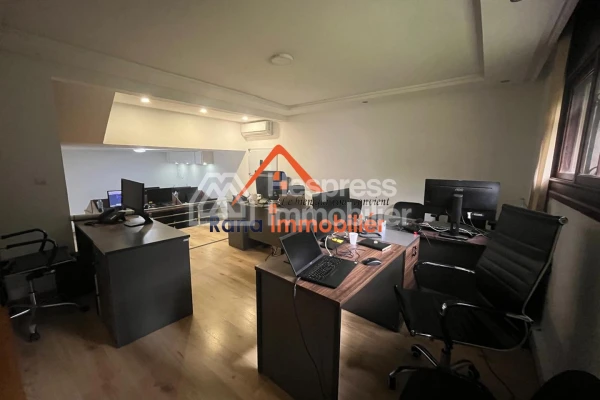 Villa for rent, 360m² in Rabat