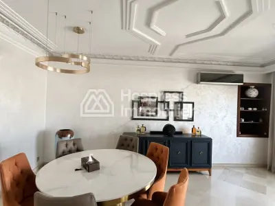 Bel appartement vide à louer à Vélodrome