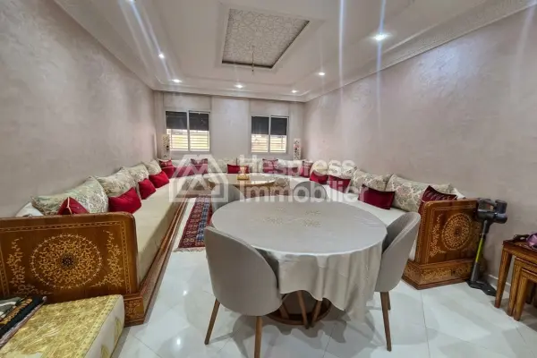Nice unfurnished apartment for rent in Mersultan
