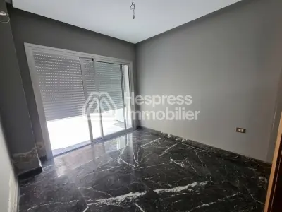 Studio neuf à vendre à Ferme Bretonne