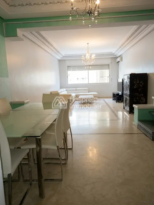 Spacious apartment for sale in Gauthier
