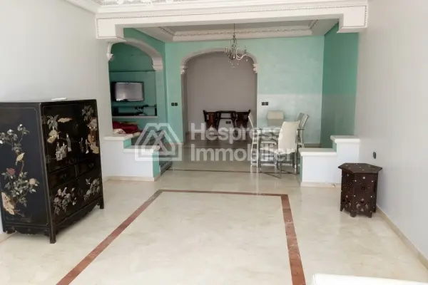 Spacious apartment for sale in Gauthier