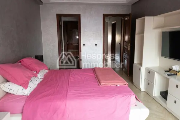 Spacious apartment for sale in Gauthier