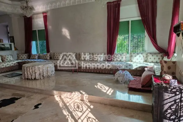 Large villa for sale in the Polo district