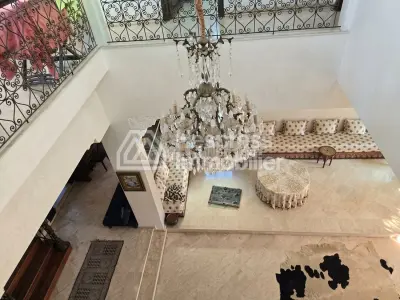Large villa for sale in the Polo district