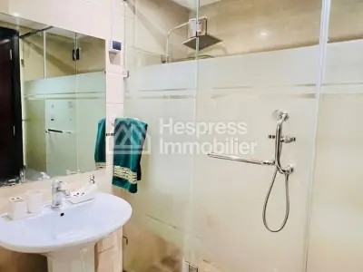 Furnished apartment for rent near the Corniche