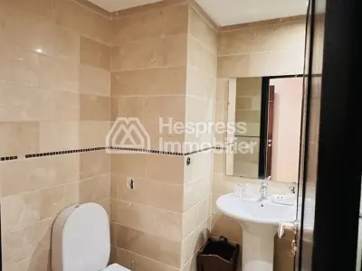 Furnished apartment for rent near the Corniche
