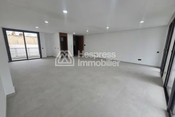 Office for rent in Biranzaran