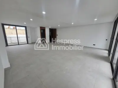 Office for rent in Biranzaran