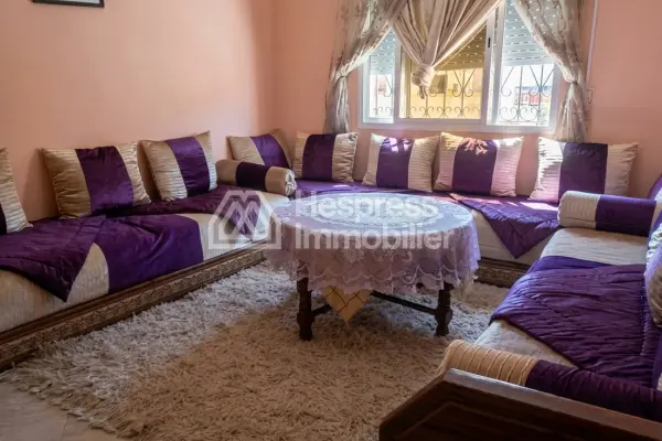 شقة كبيرة للبيع في برشيد