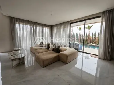 Une trés belle villa à louer à Marrakech
