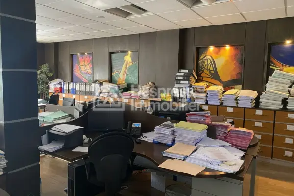 Bureau à vendre à Bd Rahal Meskini