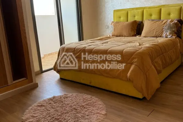 Appartement meublé à vendre avec grande terrasse