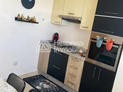 Appartement meublé à vendre avec grande terrasse