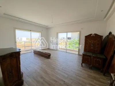 فيلا جديدة تمامًا، لم يسكنها أحد من قبل، معروضة للبيع في مدينة Bouskoura
