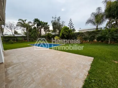 Location villa vide a Bouskoura /CasaDiaa